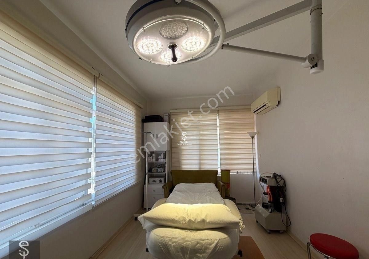 Alanya Saray Atatürk Caddesinde Tabela Cepheli Kiralık 3+1 Ofis - Görsel 14
