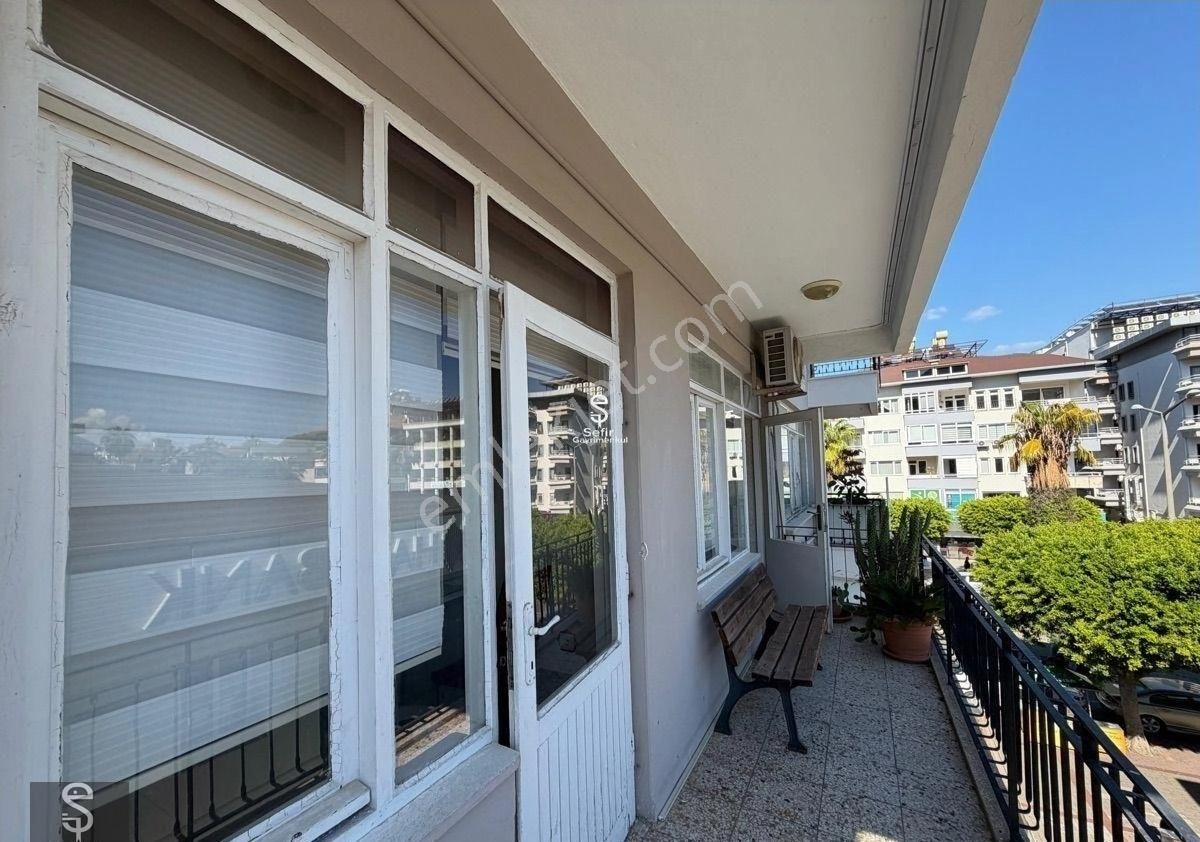 Alanya Saray Atatürk Caddesinde Tabela Cepheli Kiralık 3+1 Ofis - Görsel 20