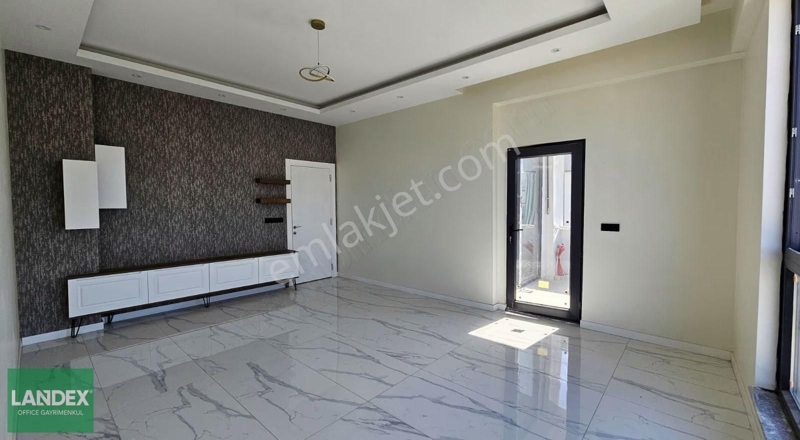 Yüksek Kredili Geniş 3+1 Sıfır Arakat Ebeveyn Banyolu Daire - Görsel 3