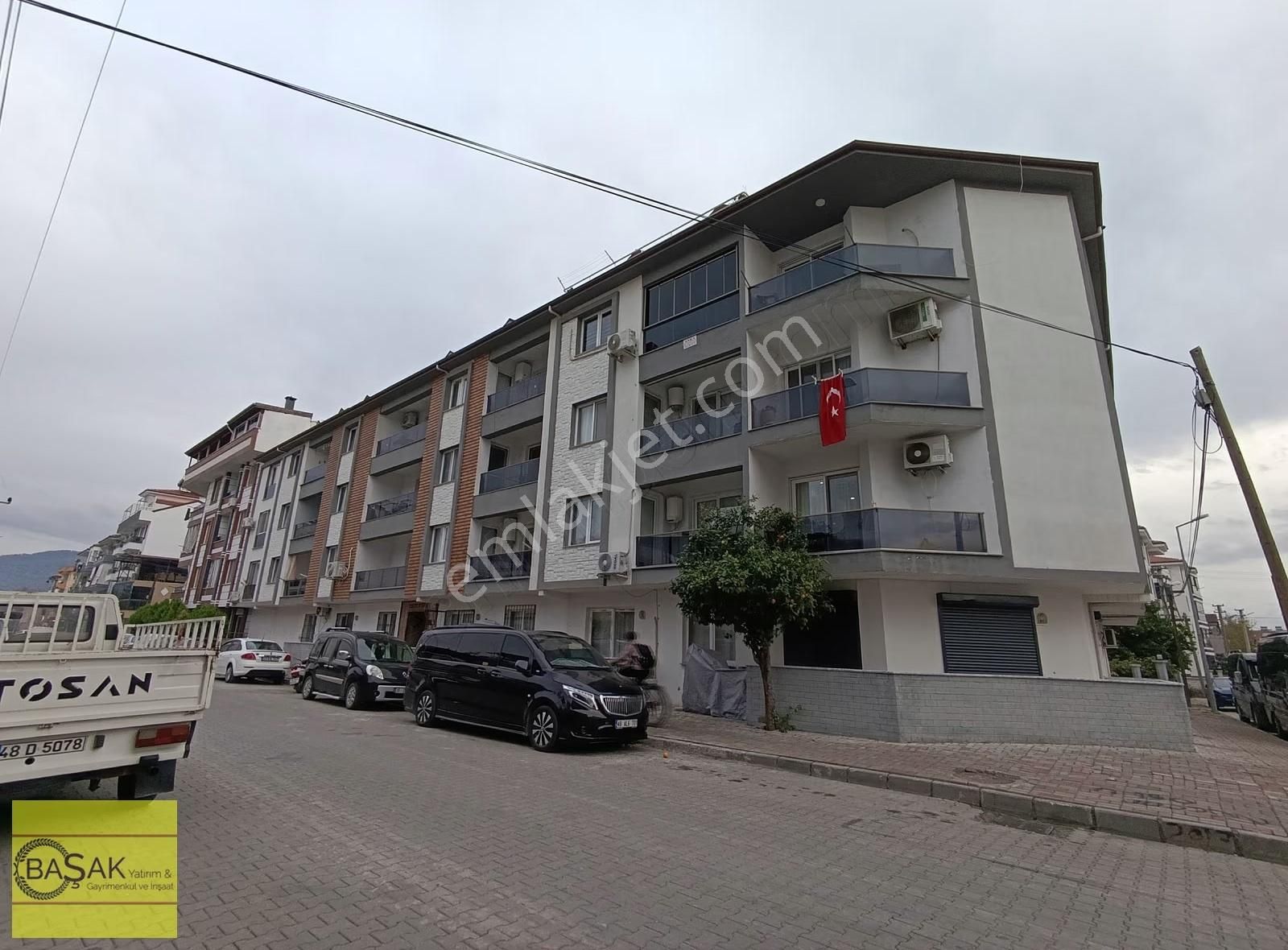 Başak'tan Karaçalı Mahallesinde Geniş Ve Merkezi Bir Daire - Görsel 4