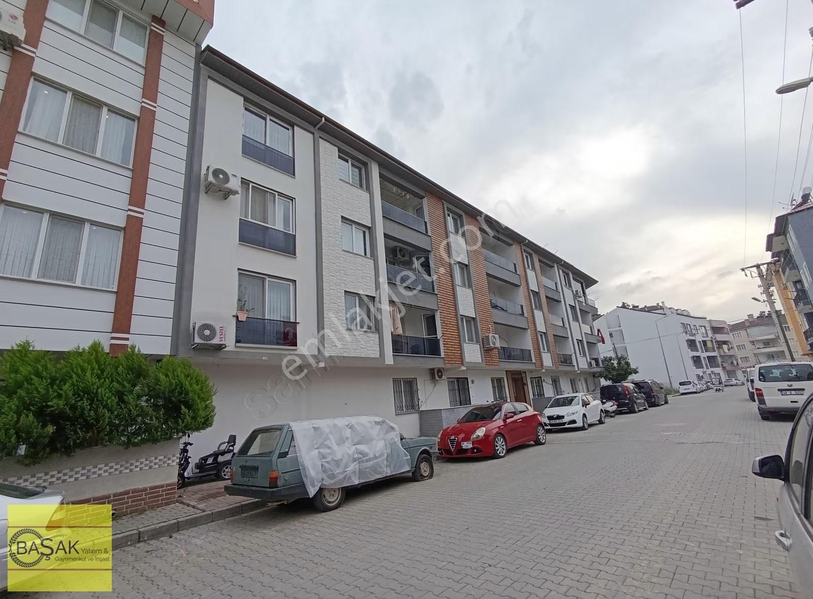 Başak'tan Karaçalı Mahallesinde Geniş Ve Merkezi Bir Daire - Görsel 2