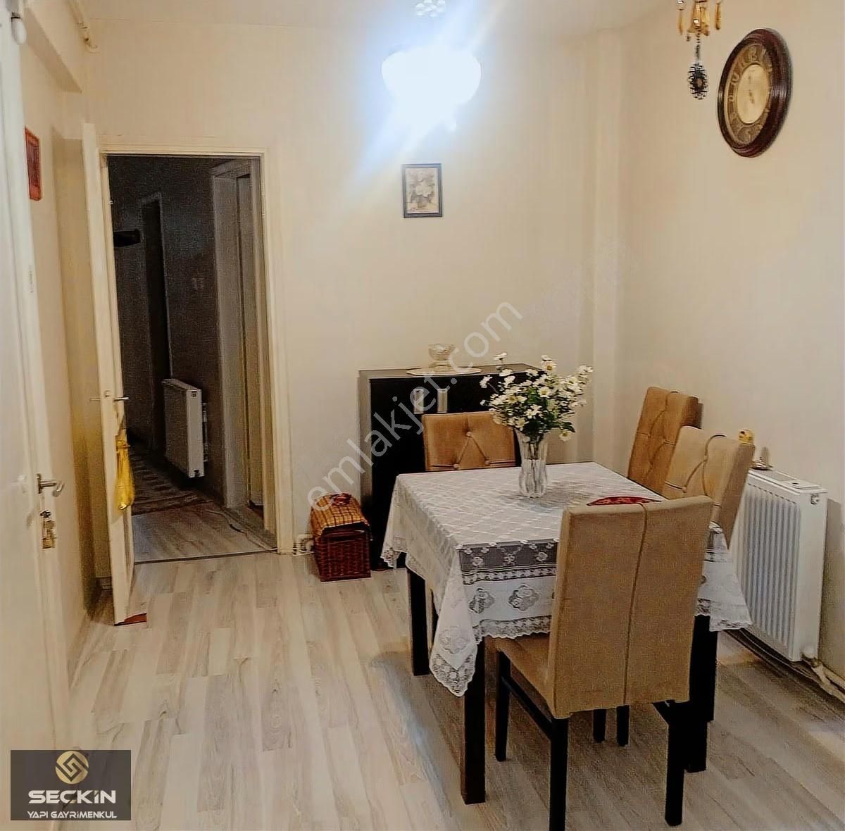 Fatih Hırkai Şerif Te Satılık Yüksek Giriş Daire - Görsel 3