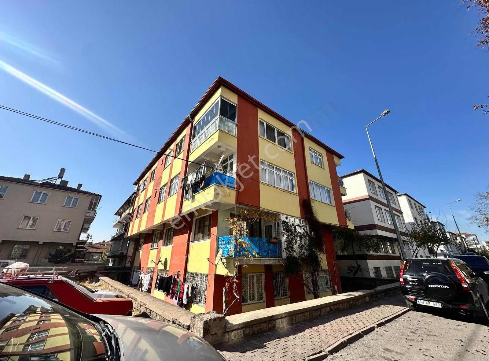 Duru Team- Mevlana'da Satılık 3+1 Daire