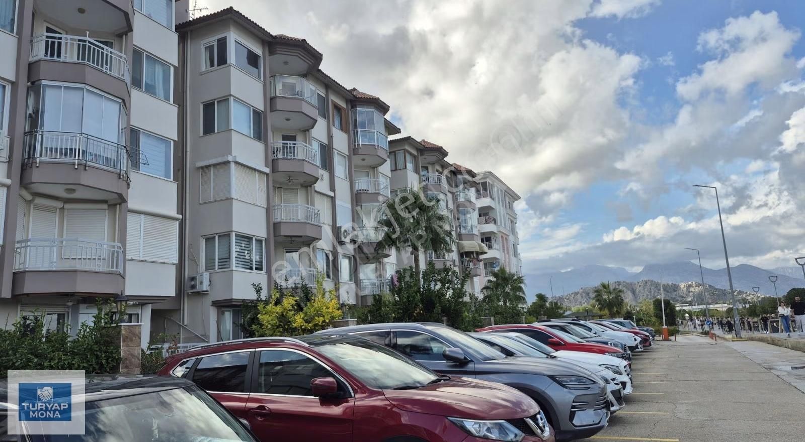 Konyaaltı Denize Sıfır Gizem Sitesinde 1+1 Eşyalı Kiralık Daire - Görsel 17