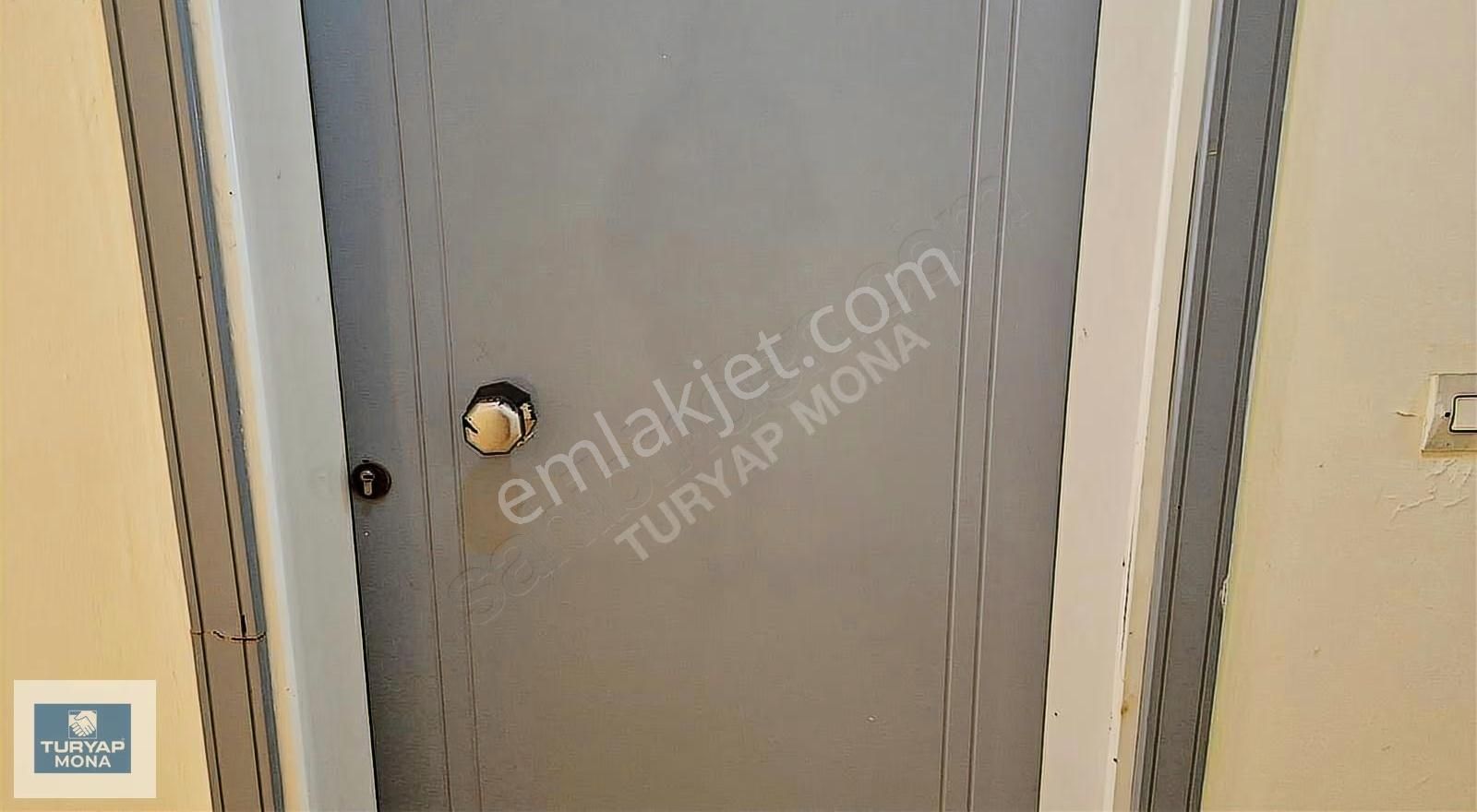 Konyaaltı Denize Sıfır Gizem Sitesinde 1+1 Eşyalı Kiralık Daire - Görsel 29