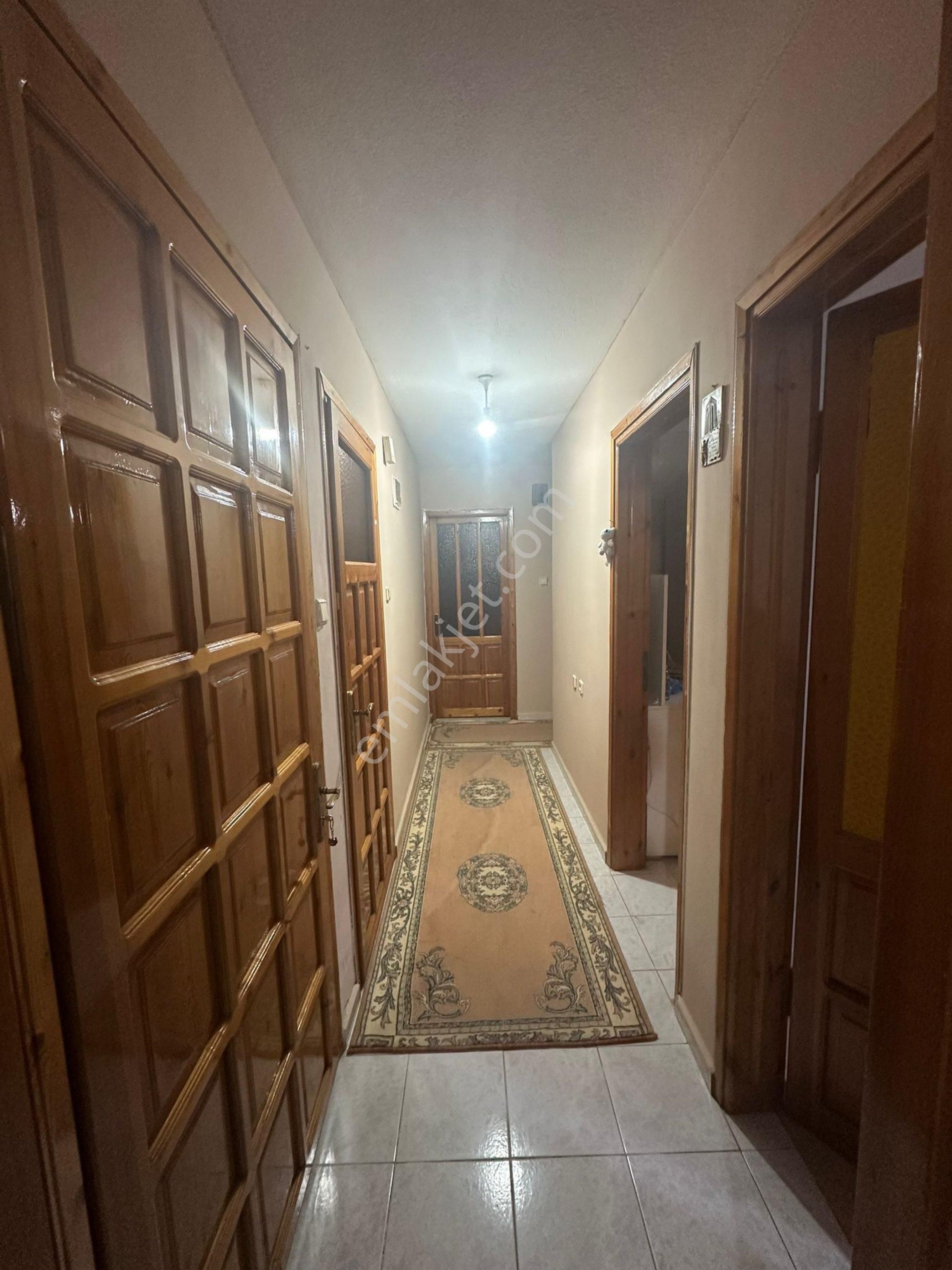 Ayvalık Altınova’da Acil Satılık 2 Katlı Müstakil Bina - Görsel 24