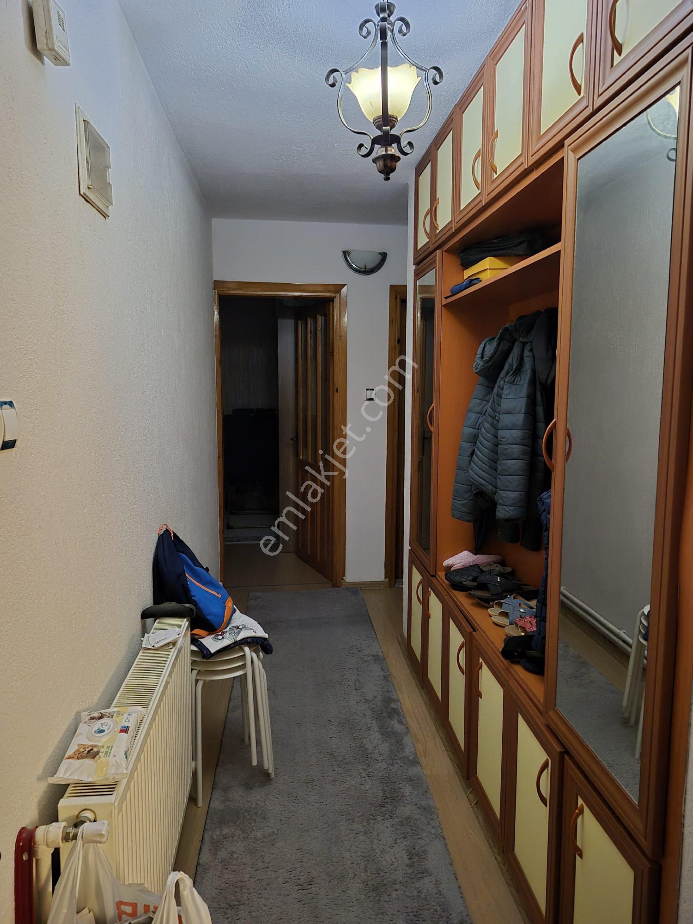 Ayvalık Altınova’da Acil Satılık 2 Katlı Müstakil Bina - Görsel 11