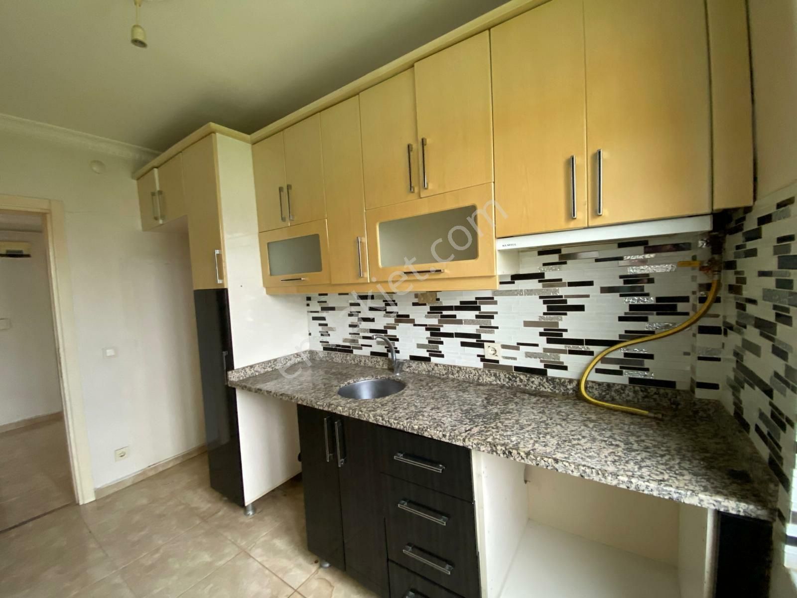 Beylikdüzü Kavaklı Da 2+1 90 M2 1 Kat - Görsel 7