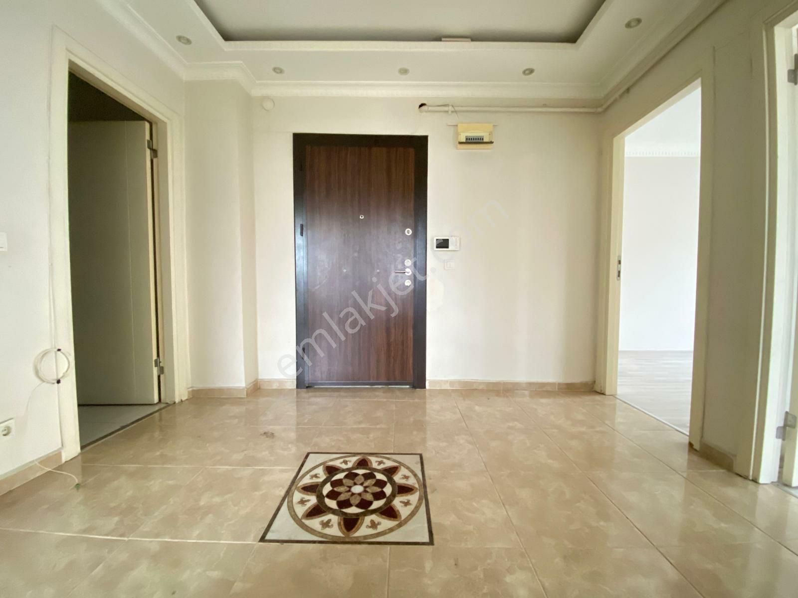 Beylikdüzü Kavaklı Da 2+1 90 M2 1 Kat - Görsel 3