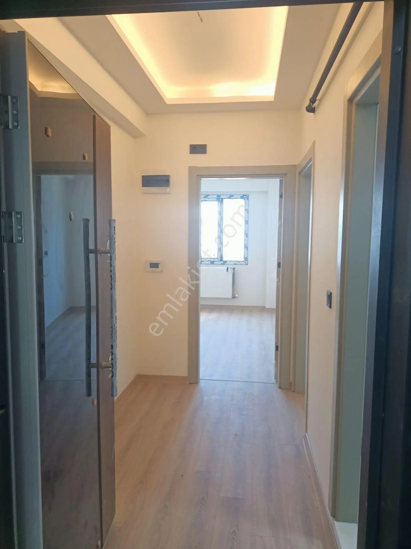 Villalar Bölgesinde Prestijli Site İçerisinde Geniş Balkonlu - Görsel 5