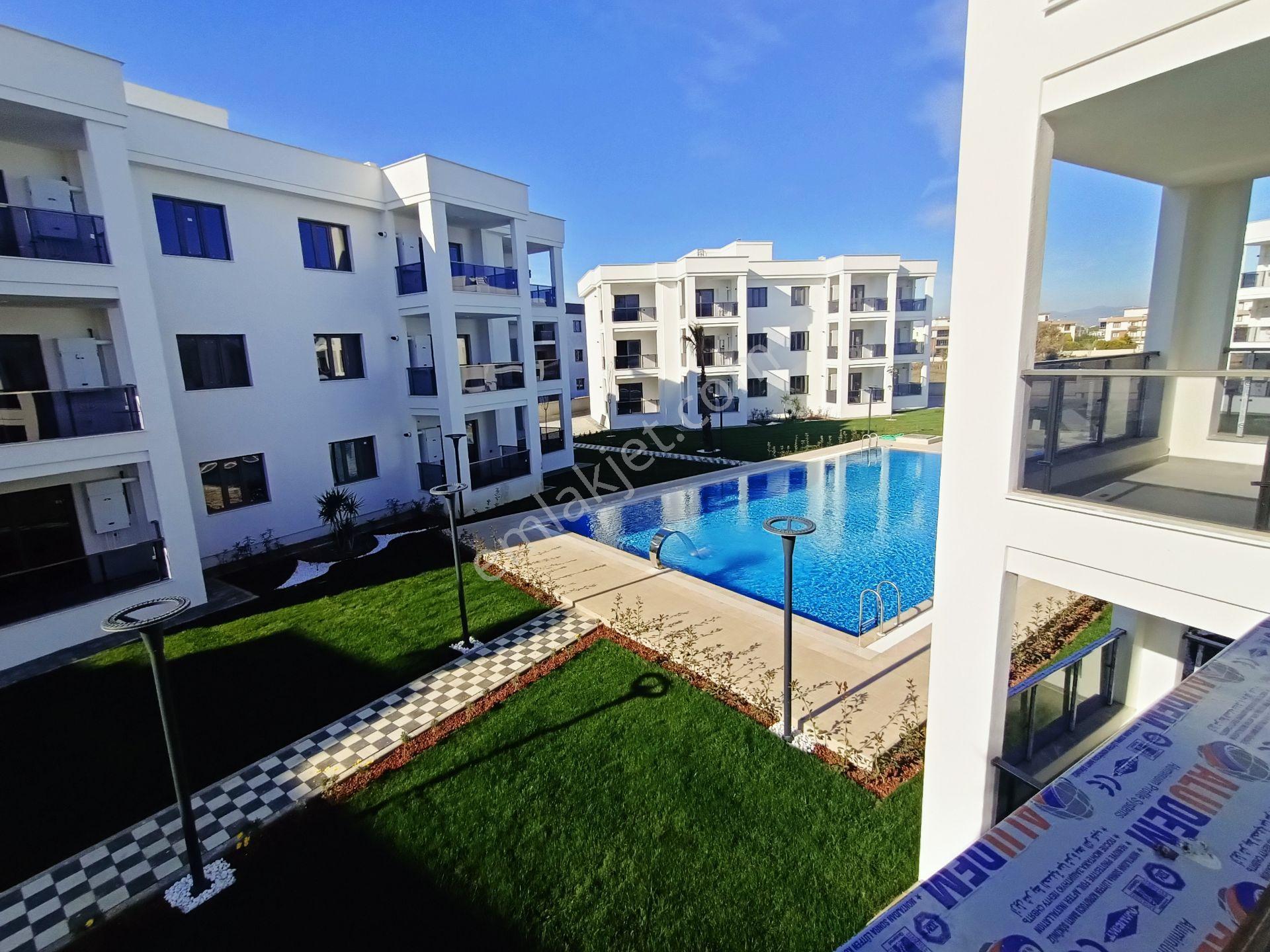 Villalar Bölgesinde Prestijli Site İçerisinde Geniş Balkonlu - Görsel 22
