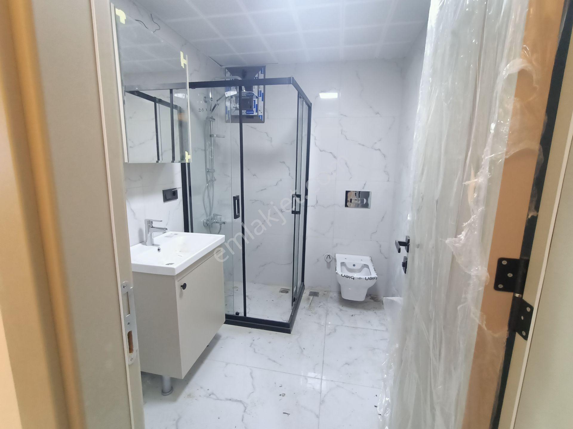 Villalar Bölgesinde Prestijli Site İçerisinde Geniş Balkonlu - Görsel 16