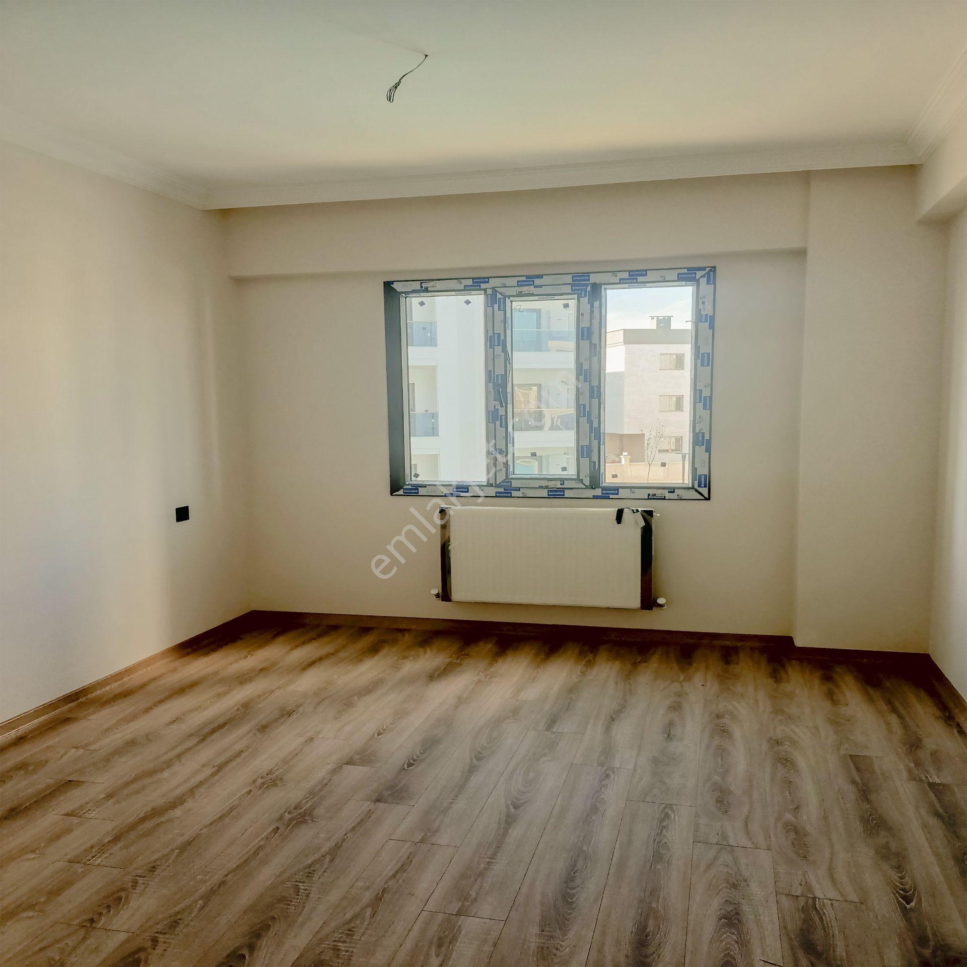 Villalar Bölgesinde Prestijli Site İçerisinde Geniş Balkonlu - Görsel 12