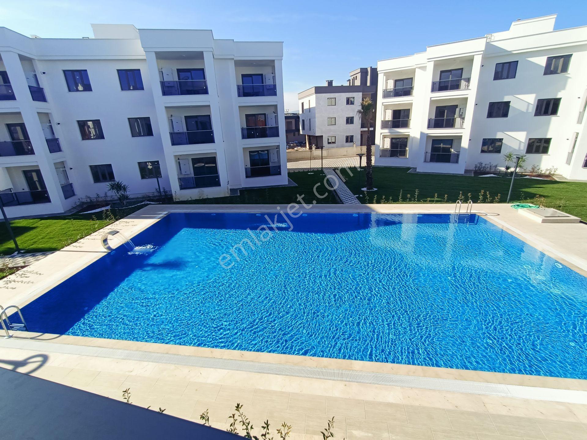 Villalar Bölgesinde Prestijli Site İçerisinde Geniş Balkonlu - Görsel 26