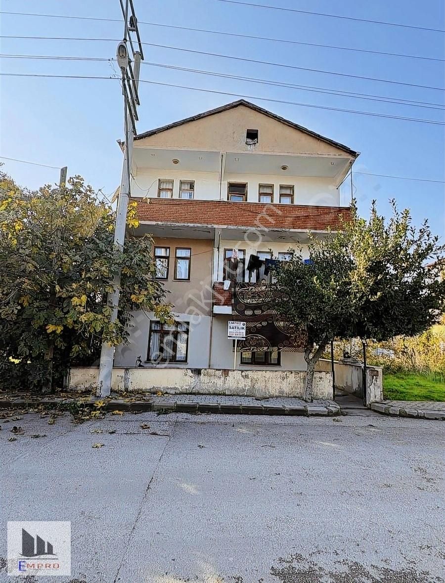 Aşağı Yuvacıkta E-5 Yakınında Ticari +konut İmarlı Ev Ve Arsa - Görsel 6