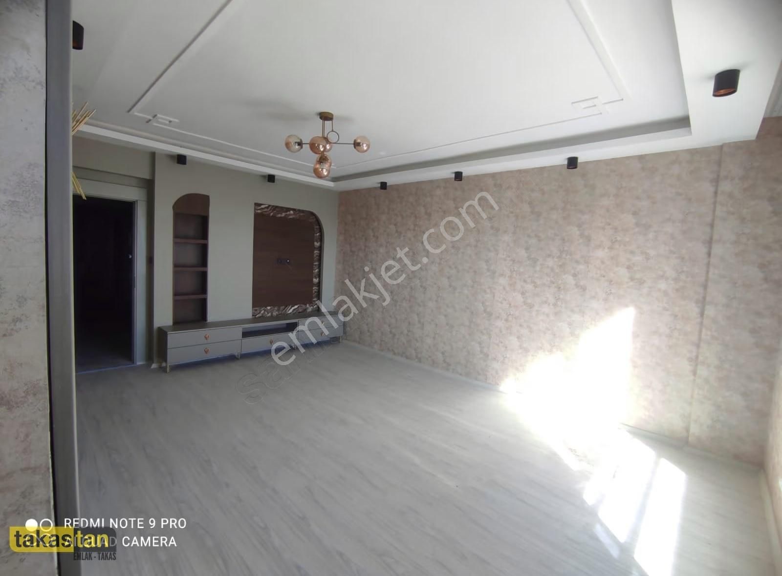 Alparslan 1de Yerden Isıtma Arakat 2+1 Geniş Oturum Fırsatdaire - Görsel 21