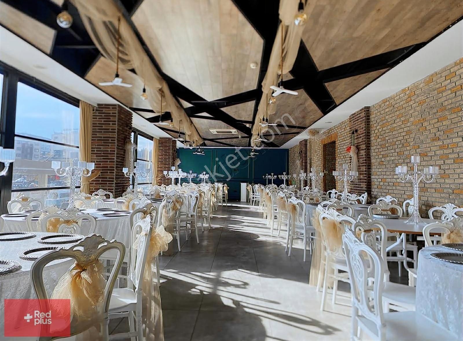 Büyükçekmece Mimarsinan E5 Cepheli Kiralık Dükkan - Görsel 21