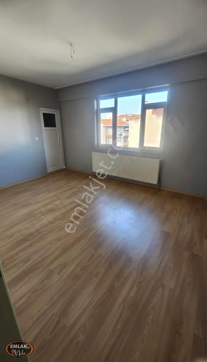 Balıkesir Gönen Malkoç Mahallesinde Doğalgazlı Kiralık Daire - Görsel 3