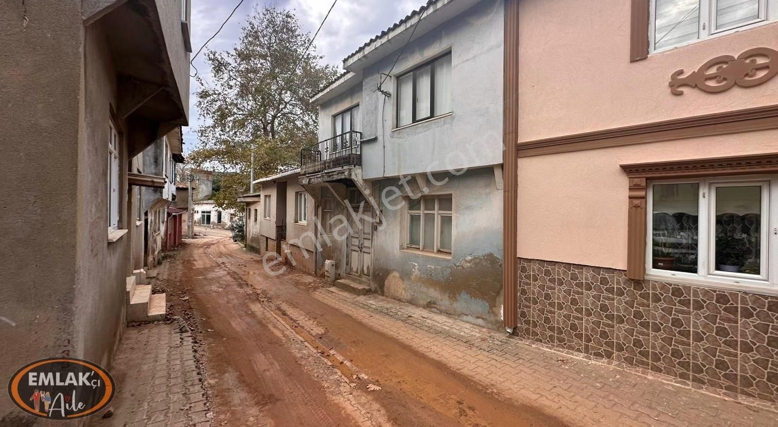 Bandırma Edincik'te Satılık 2 Katlı Köy Evi - Görsel 2