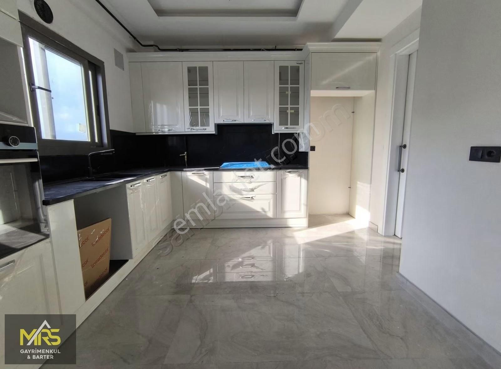 Mrs'den Mezitli Akdenizde Yatay Mimari Lüks 2,5+1 Daire - Görsel 11