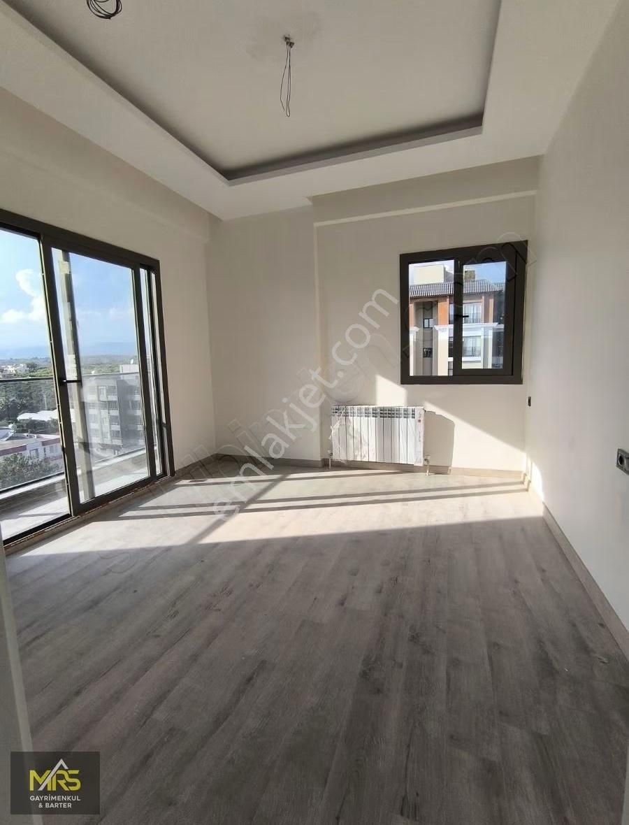 Mrs'den Mezitli Akdenizde Yatay Mimari Lüks 2,5+1 Daire - Görsel 3