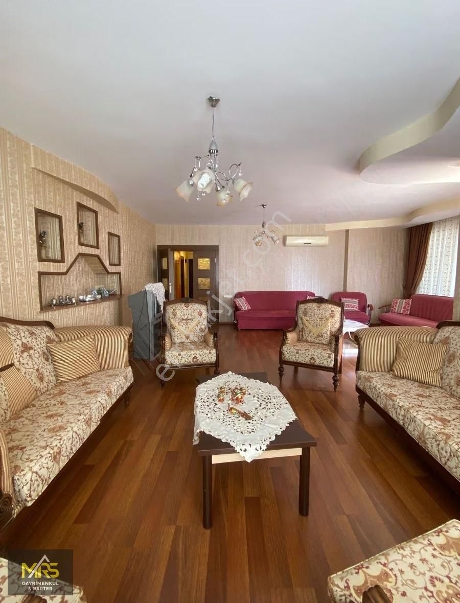 Mrs Gayrimenkulden Viranşehirde Satılık 280m2 4+1 Arakat Daire - Görsel 9