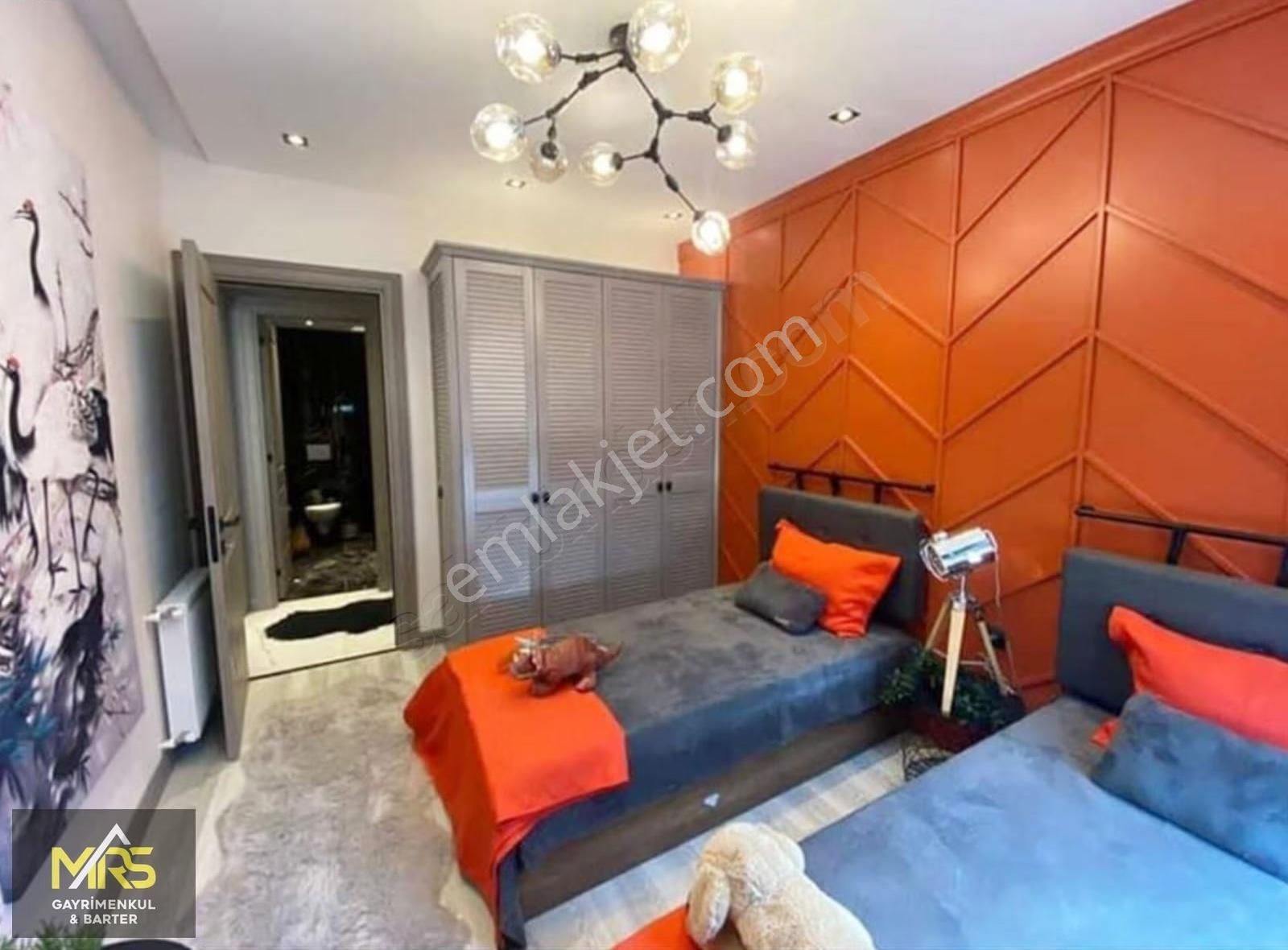 Mrs Gayrimenkulden Merkez Mah.havuzlu Satılık 2+1 Daire - Görsel 5