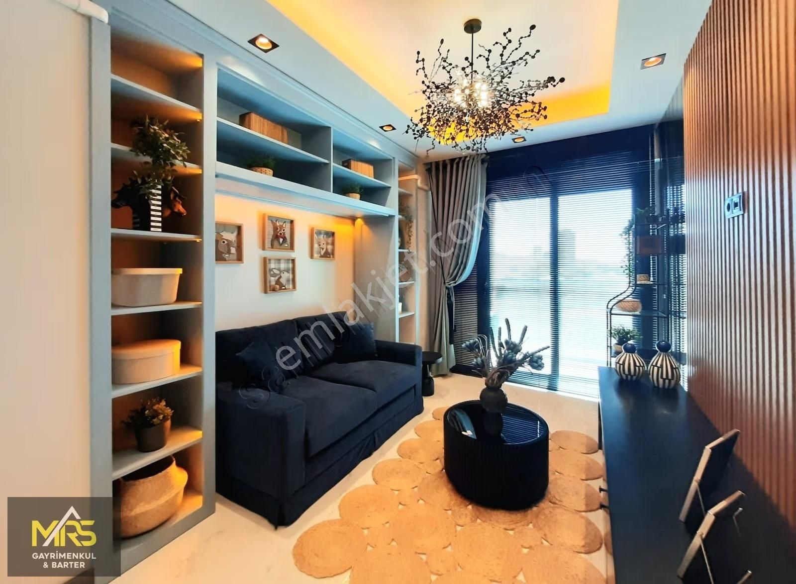 Mrs Gayrimenkulden Mezitlide Deniz Manzaralı 4+1 Arakat Daire - Görsel 18