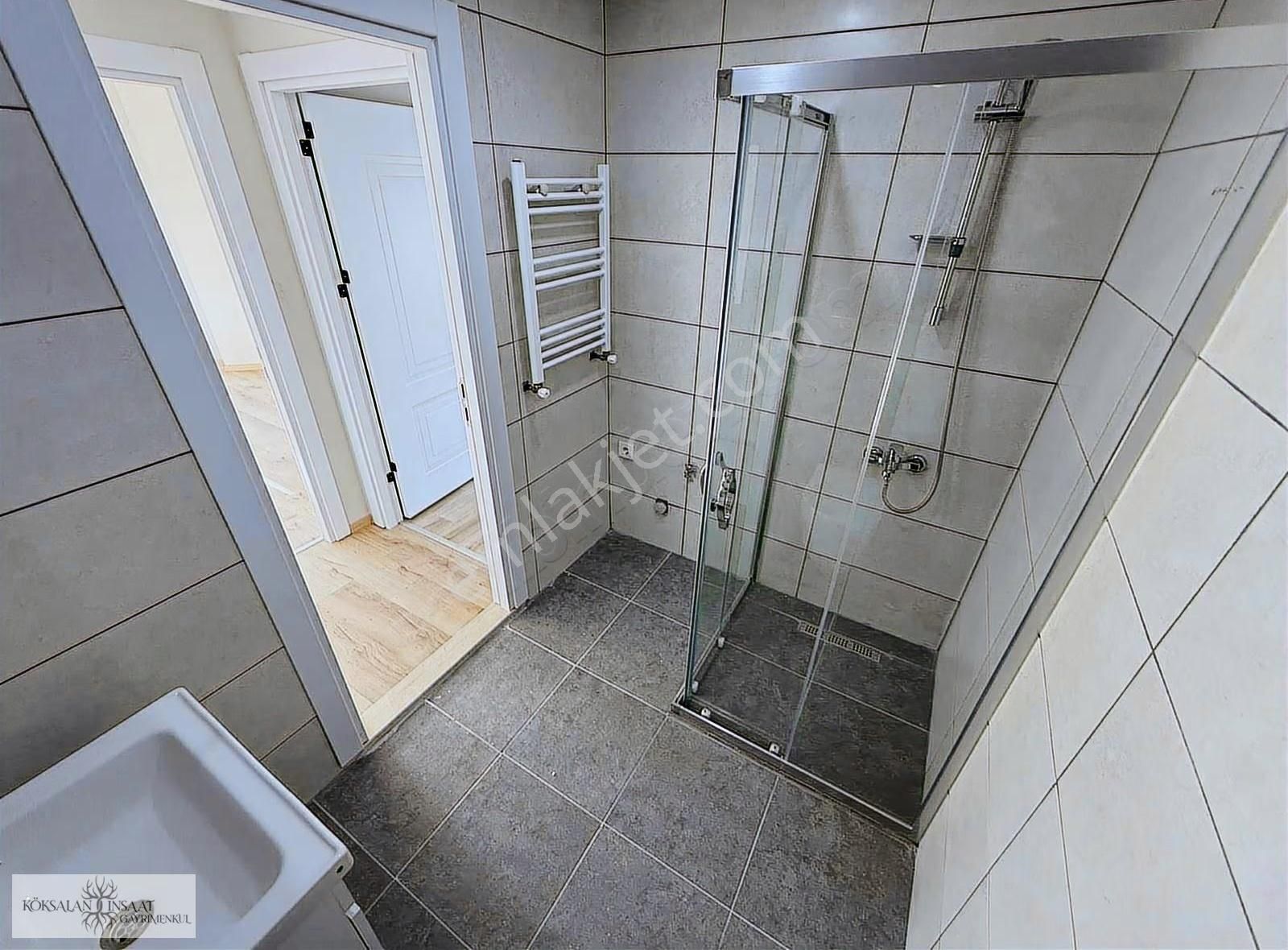 Köksalan'dan Altıntepe'de Ulaşıma Yakın 3. Kat Ön Köşe 2+1 Sıfır - Görsel 13