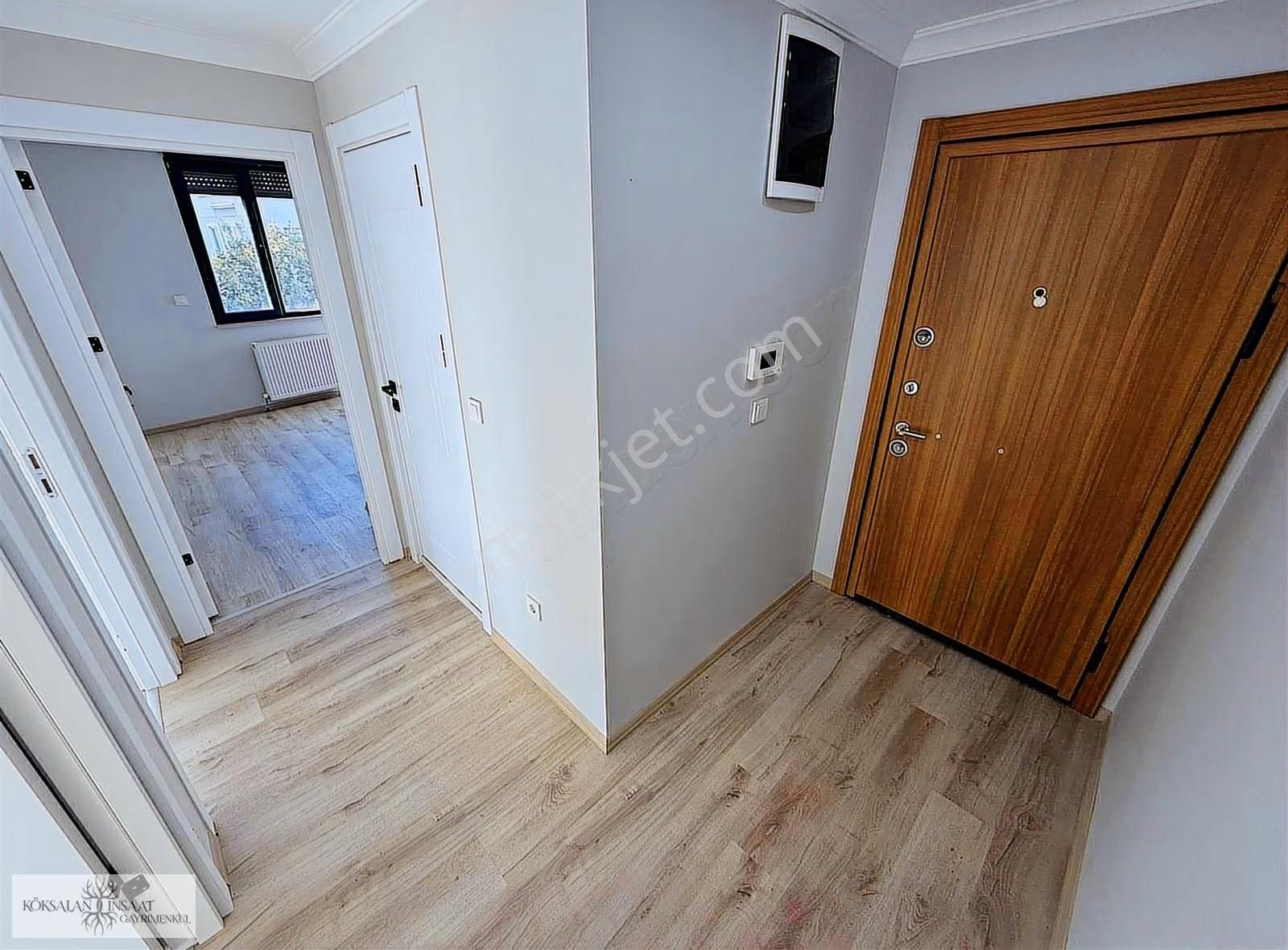 Köksalan'dan Altıntepe'de Ulaşıma Yakın 3. Kat Ön Köşe 2+1 Sıfır - Görsel 24