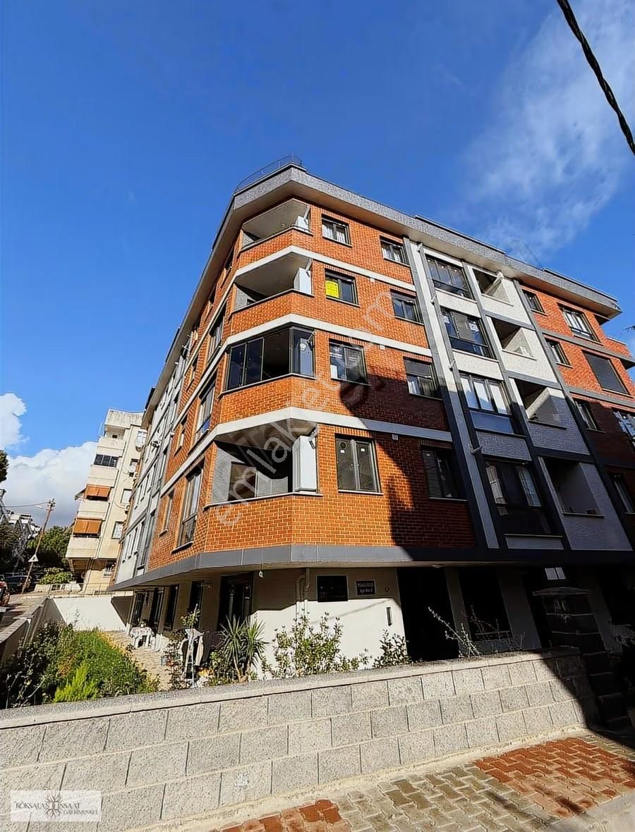 Köksalan'dan Altıntepe'de Ulaşıma Yakın 3. Kat Ön Köşe 2+1 Sıfır - Görsel 2