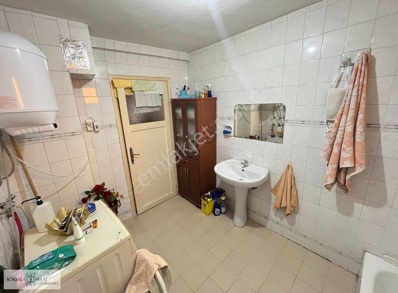 Köksalan'dan Altıntepe'de 140m2 Net Ön Cephe 3 Balkonlu 3+1 - Görsel 8