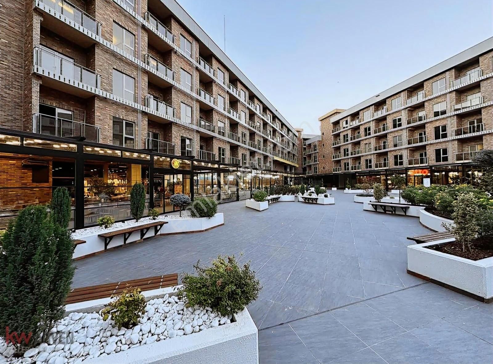 Kw Arven'den Mars Avm'de 1+0 Balkonlu Ön Cephe İçi Yapılı Ofis - Görsel 2