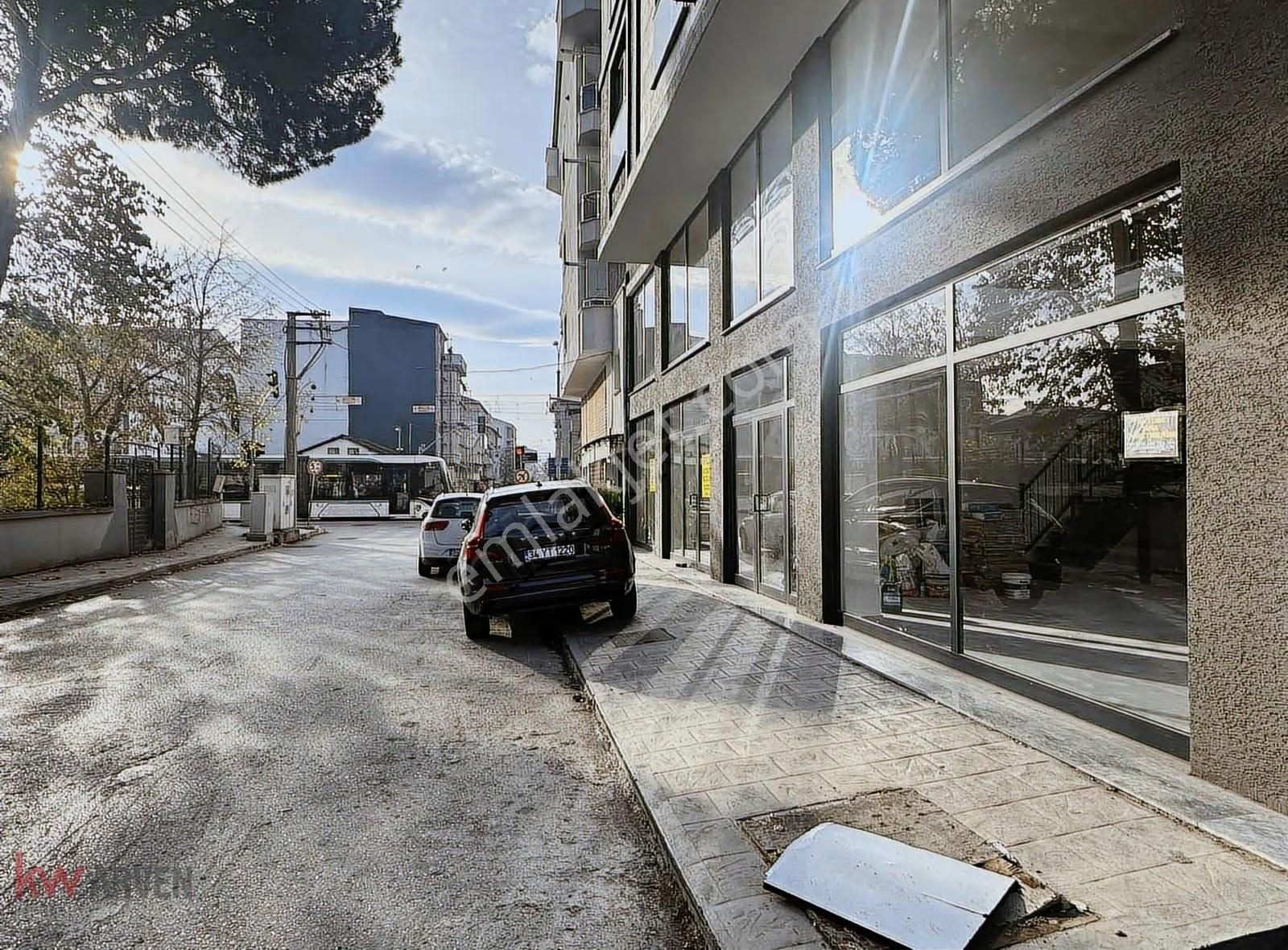 Kw Arven'den Tramvay Yolunda Asma Katlı 121 M2 Dükkan - Görsel 18