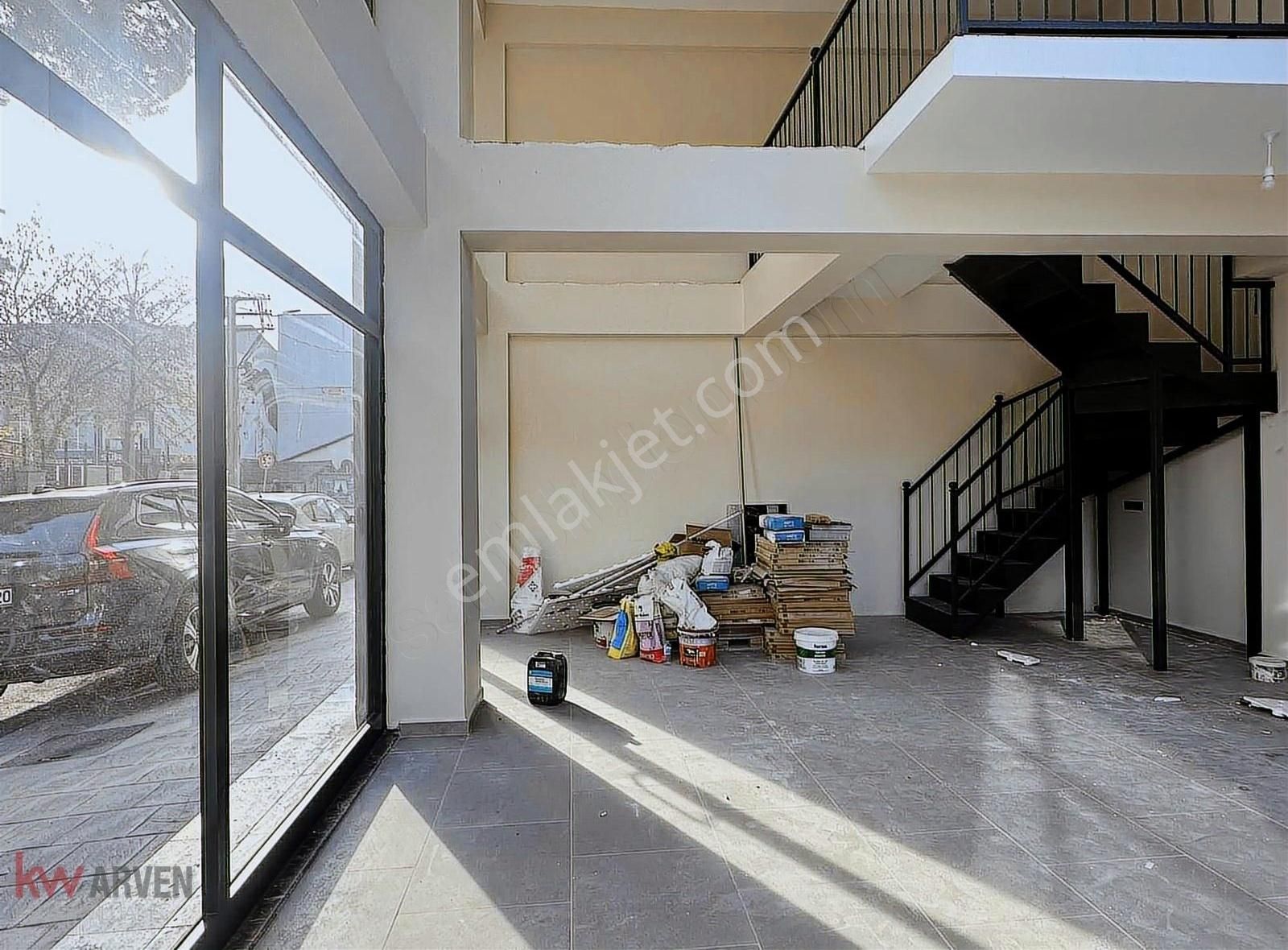 Kw Arven'den Tramvay Yolunda Asma Katlı 121 M2 Dükkan - Görsel 13