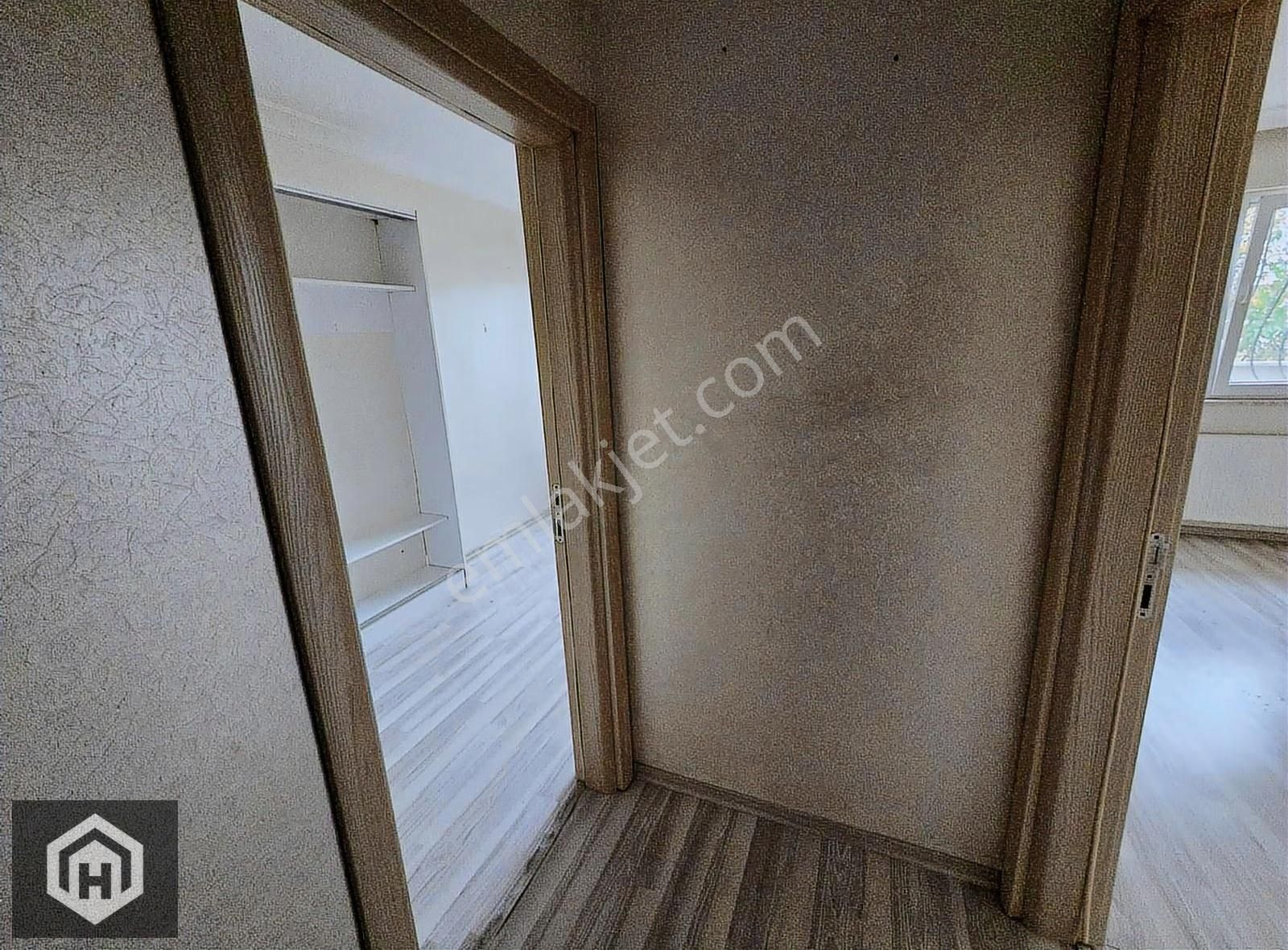 Osmangazi Demitaş Cumhuriyet Mh Satılık 2+1 75mt2 Daire - Görsel 11