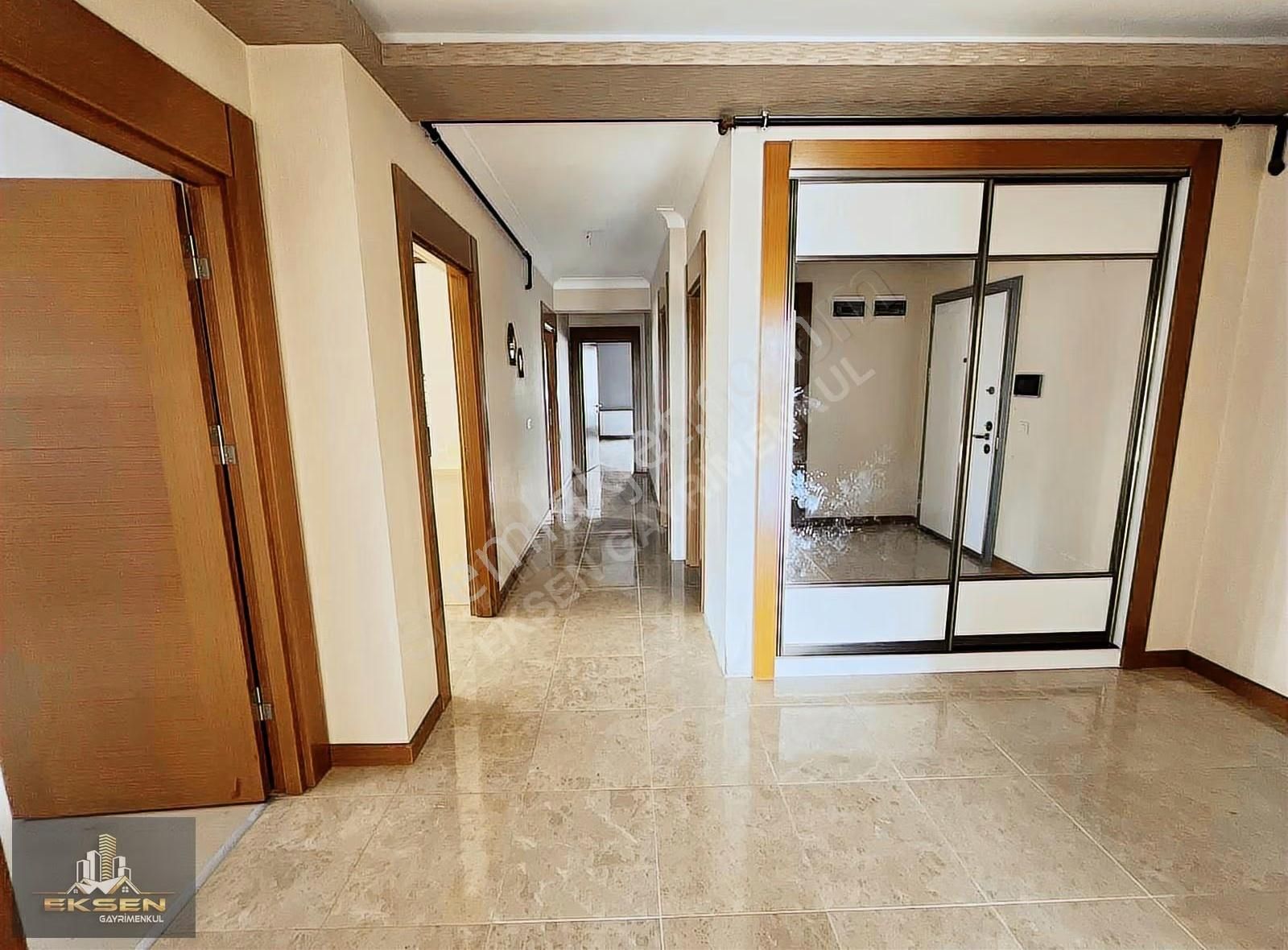 Eksen'den 4+1 Merkezi Konum'da Manzaralı Site Dairesi! - Görsel 25