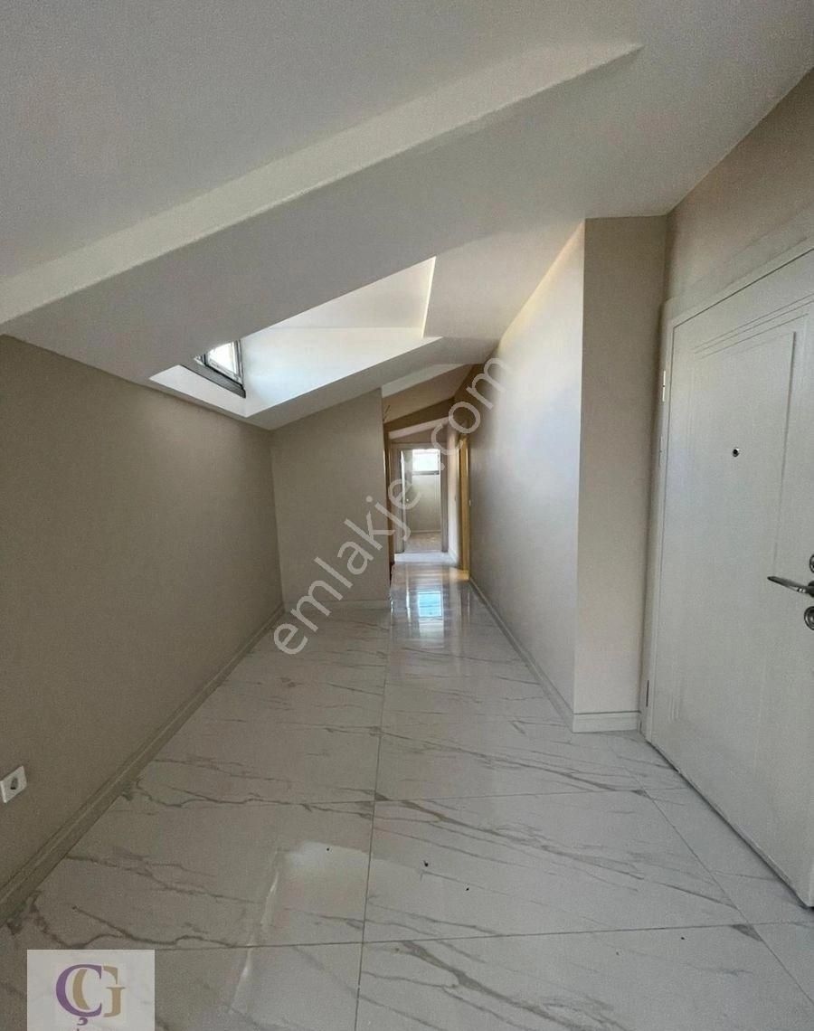 Yeşilyurt'ta Manzaralı Önü Kapanmaz Sıfır Binada Üst Dubleks - Görsel 31