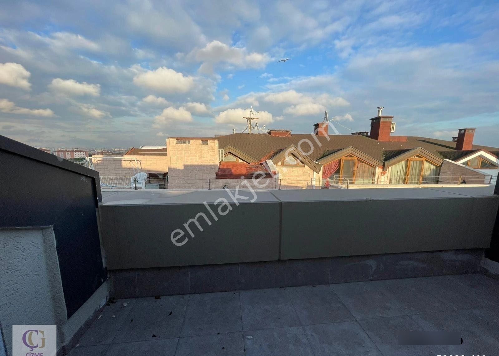 Yeşilyurt'ta Manzaralı Önü Kapanmaz Sıfır Binada Üst Dubleks - Görsel 19