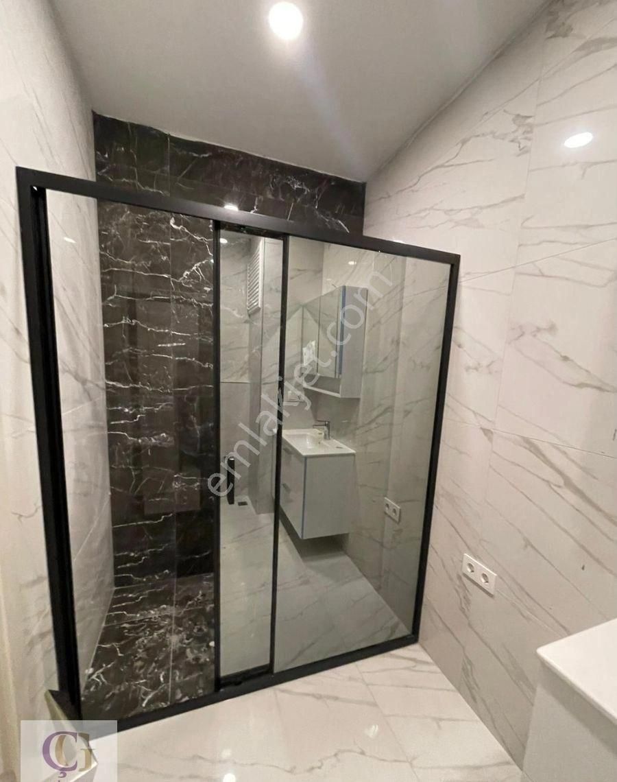 Yeşilyurt'ta Manzaralı Önü Kapanmaz Sıfır Binada Üst Dubleks - Görsel 24