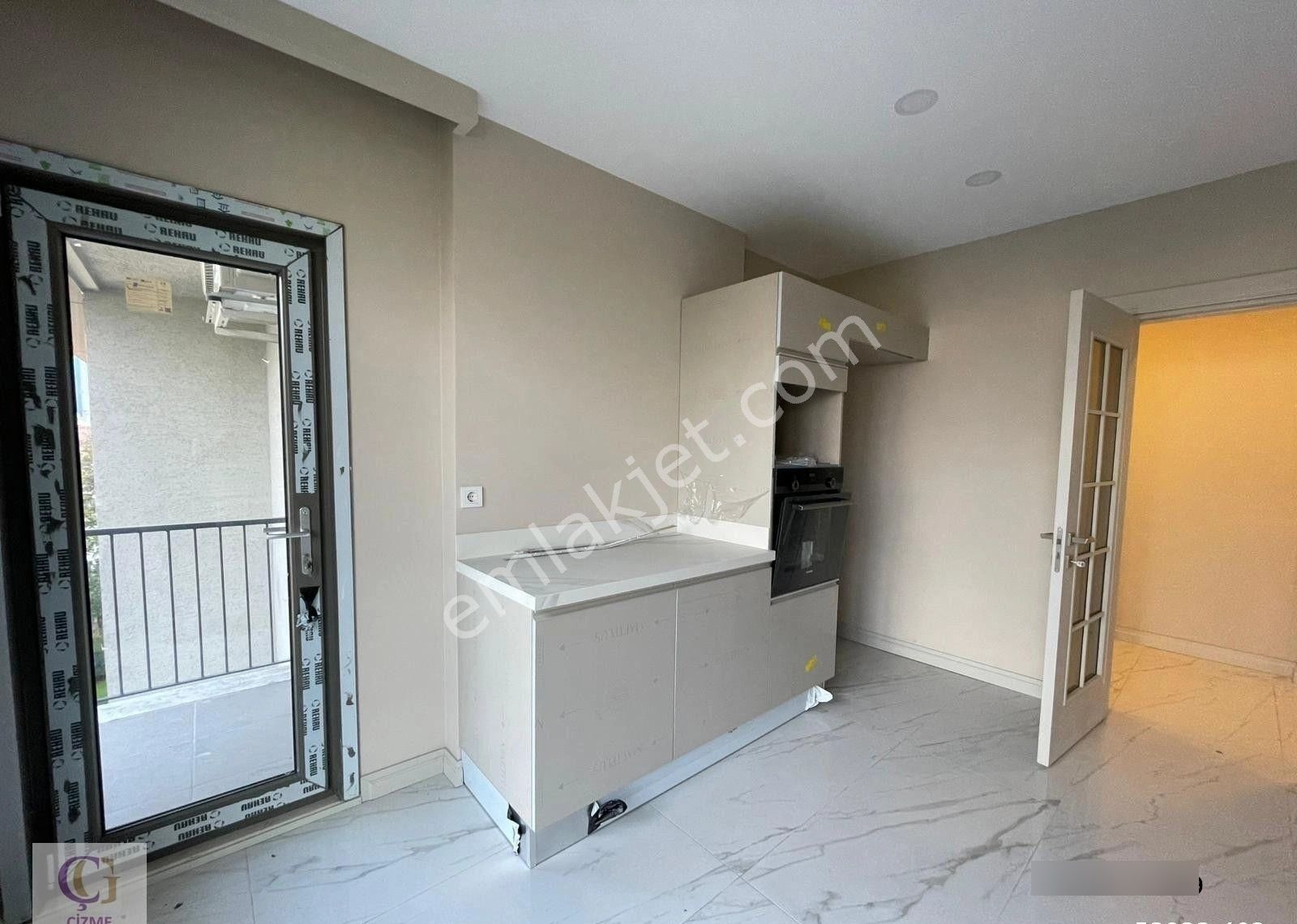 Yeşilyurt'ta Manzaralı Önü Kapanmaz Sıfır Binada Üst Dubleks - Görsel 6