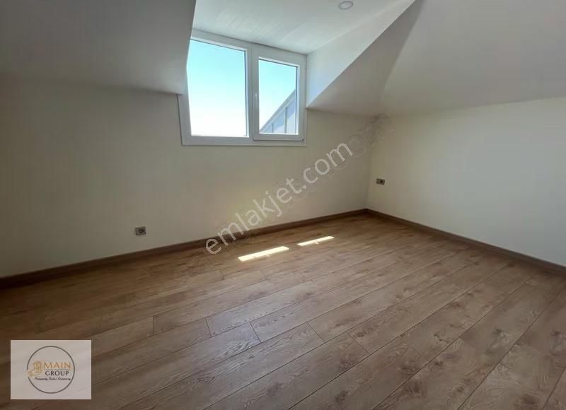 Adnan Kahveci Mah . Lüks Site 5+2 Dubleks Havuzlu,otoparklı - Görsel 18