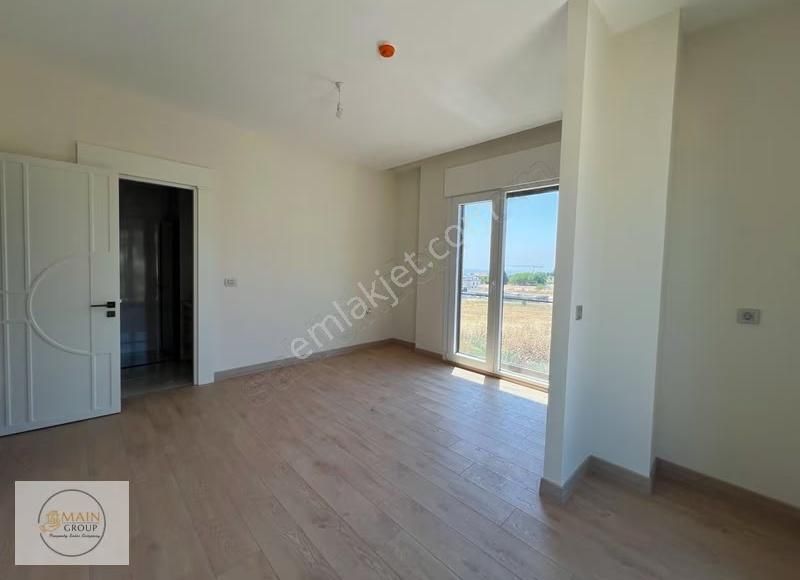 Adnan Kahveci Mah . Lüks Site 5+2 Dubleks Havuzlu,otoparklı - Görsel 2