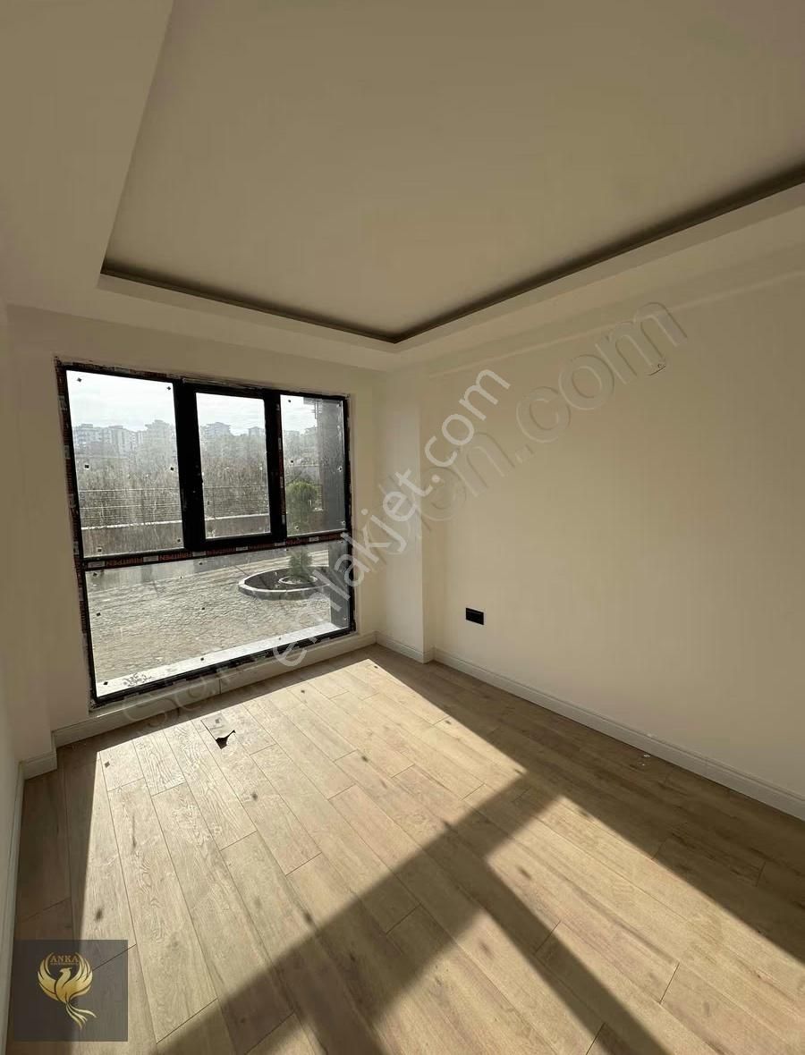 Atakumda Özel Bahçeli Geniş Havuzlu 1+1 Daire - Görsel 8