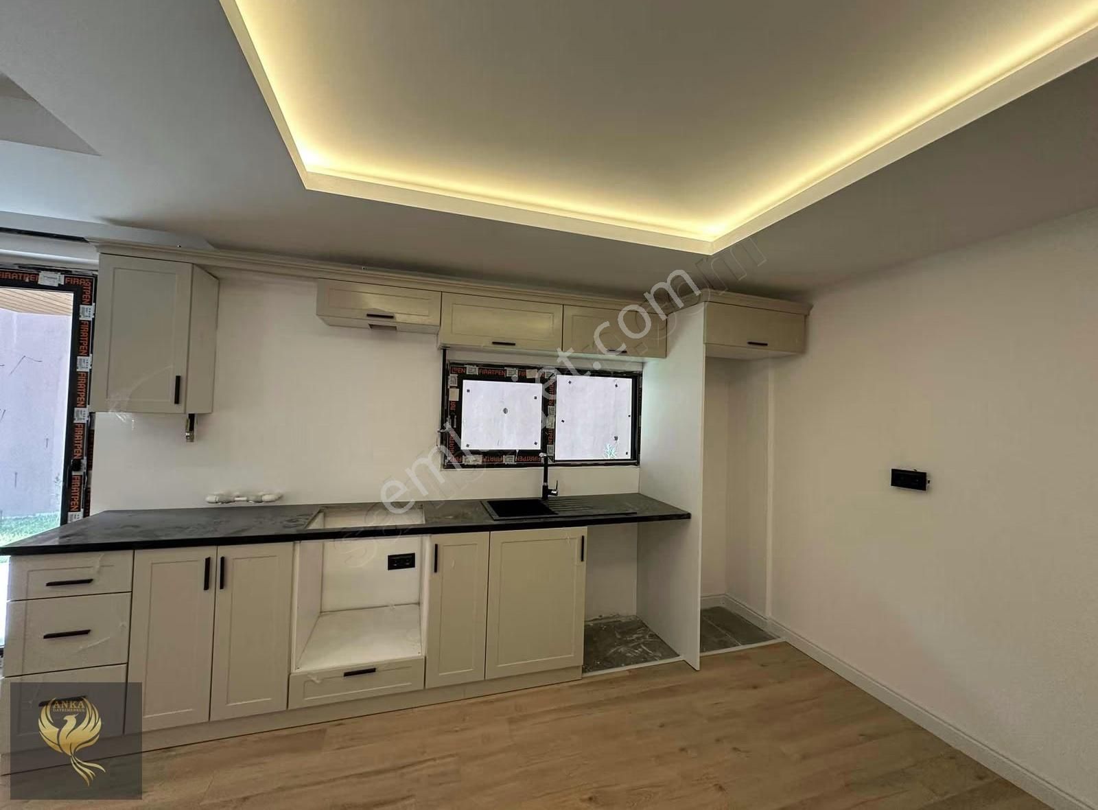 Atakumda Özel Bahçeli Geniş Havuzlu 1+1 Daire