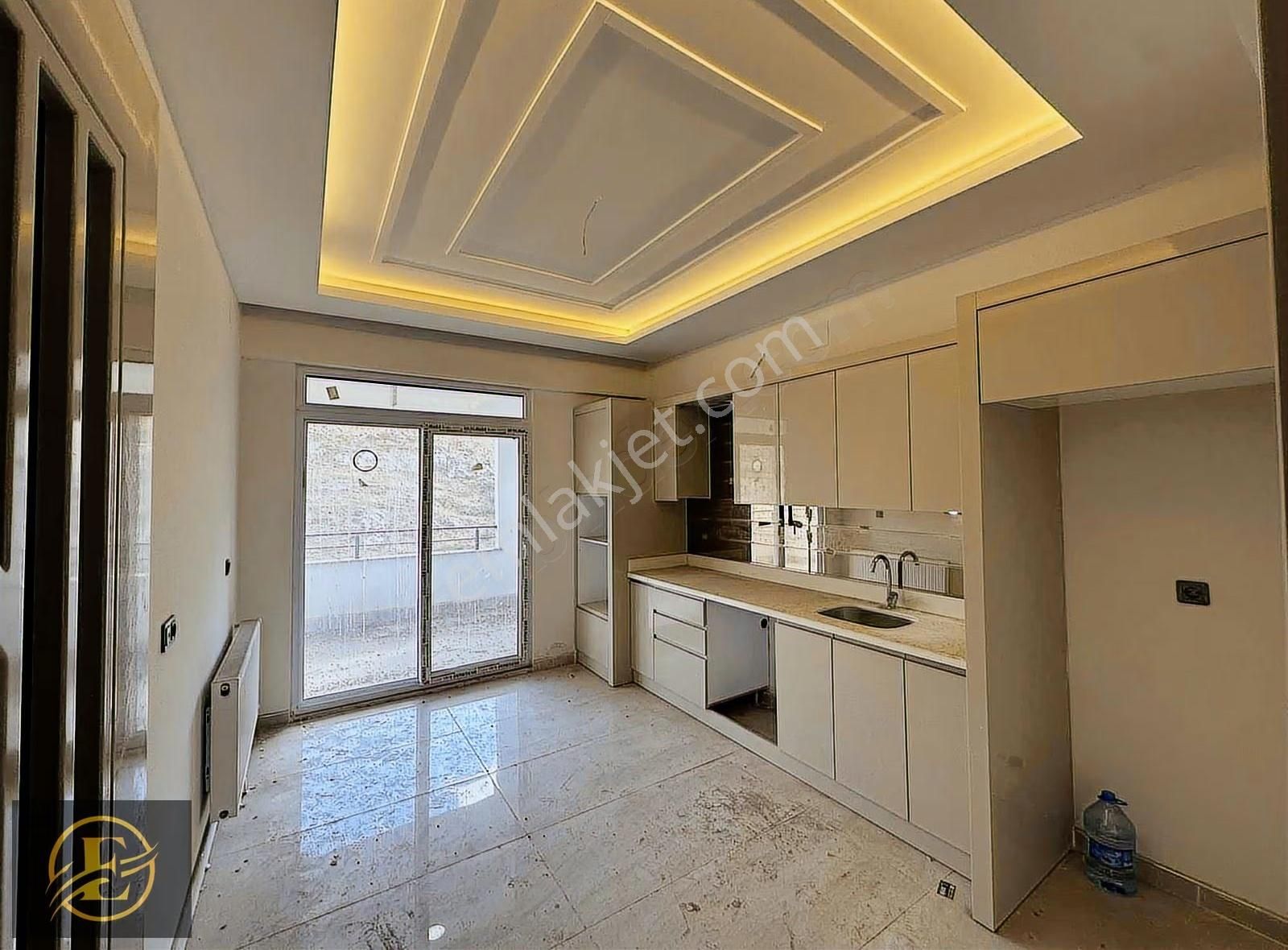 Ekol'den Ara Kat İskanlı Hasarsız Açık Cephe 2.5+1 Daire