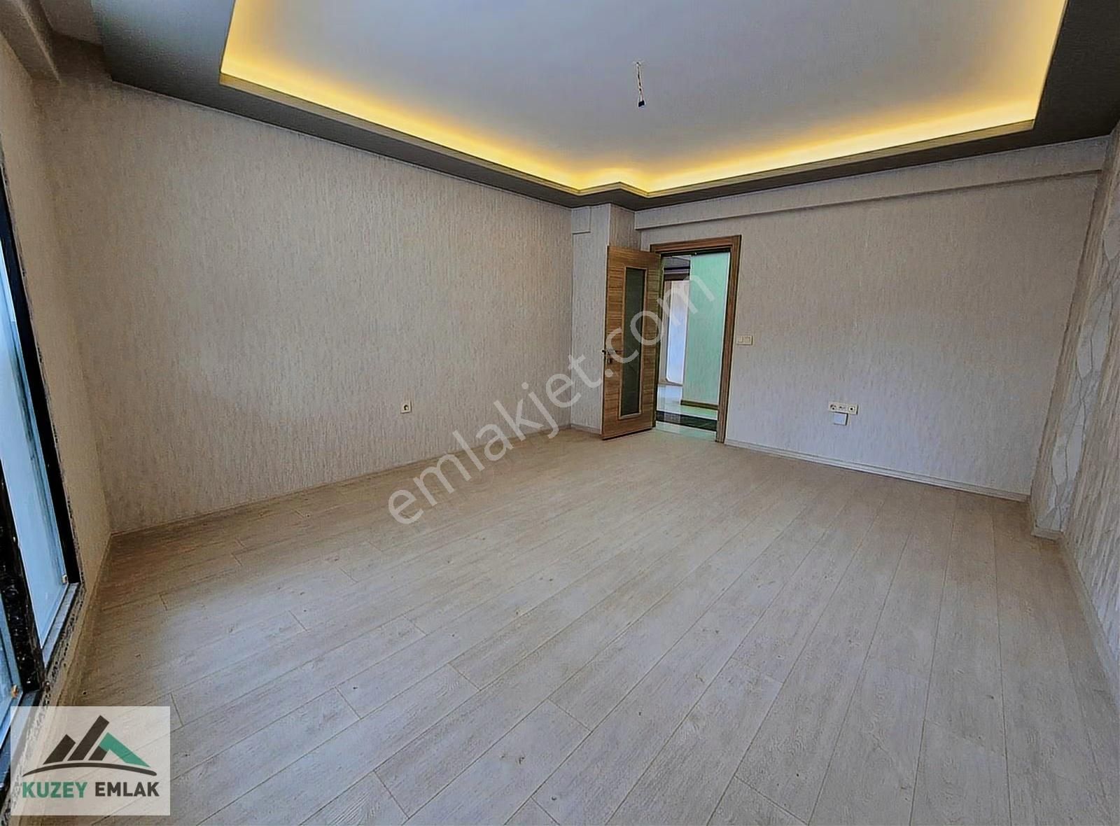 Kuzey Emlak'tan Masrafsız Geniş Lüks Amerikan Mutfak Sıfır Daire - Görsel 12