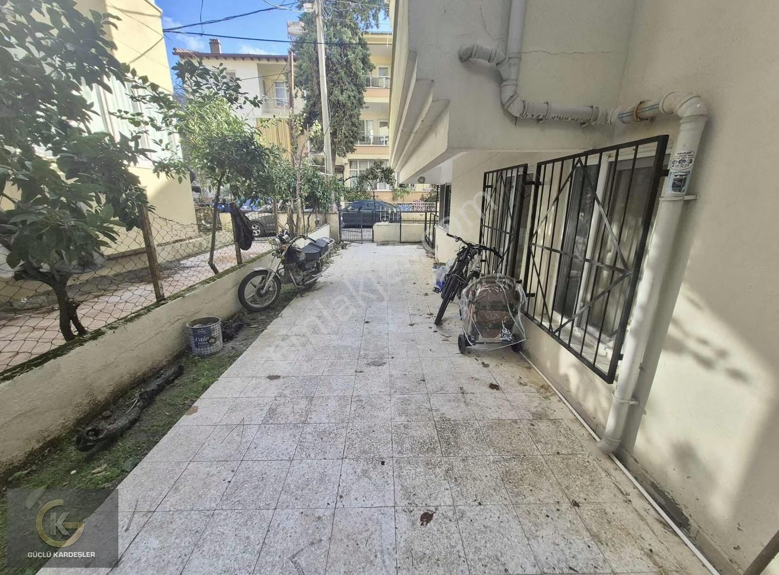 Güçlü Kardeşlerden Haftanın Kelepiri Orta Kat 2+1 Merkezde Daire - Görsel 13