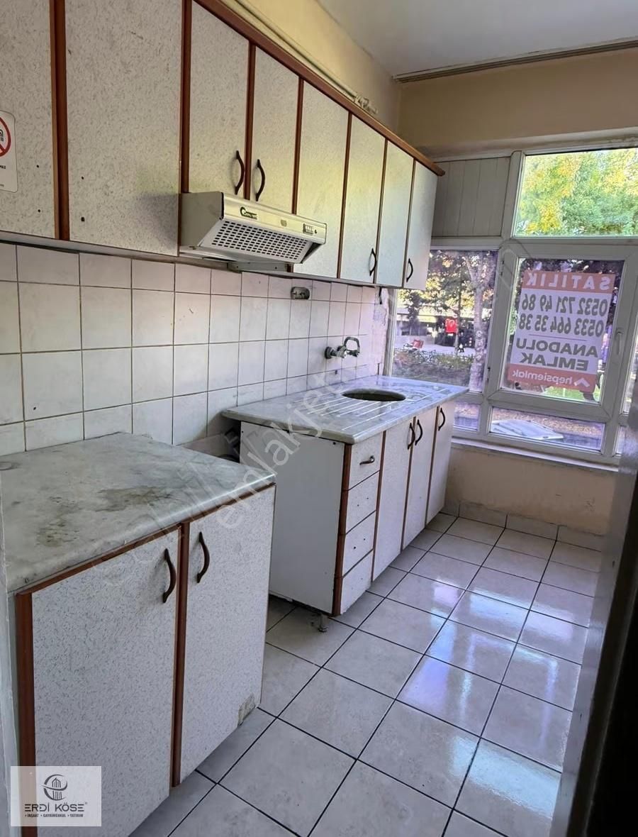 Erdi Köse // Sivas Caddesi Üzerinde 2+1 Satılık Daire - Görsel 10