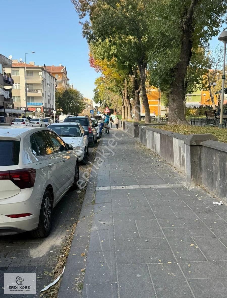Erdi Köse // Sivas Caddesi Üzerinde 2+1 Satılık Daire - Görsel 9